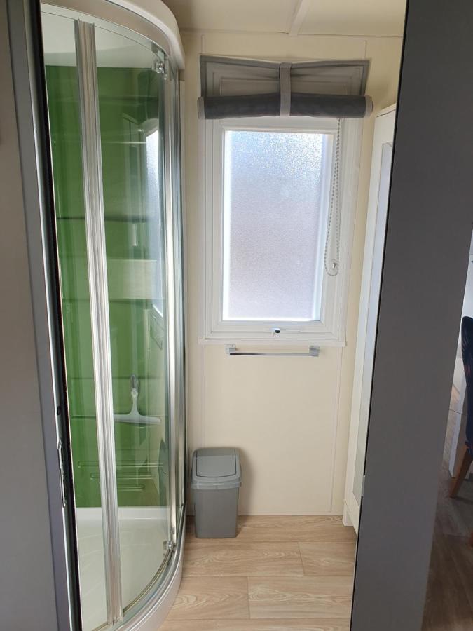 Charmant Mobil-Home Rocbaron Exteriér fotografie