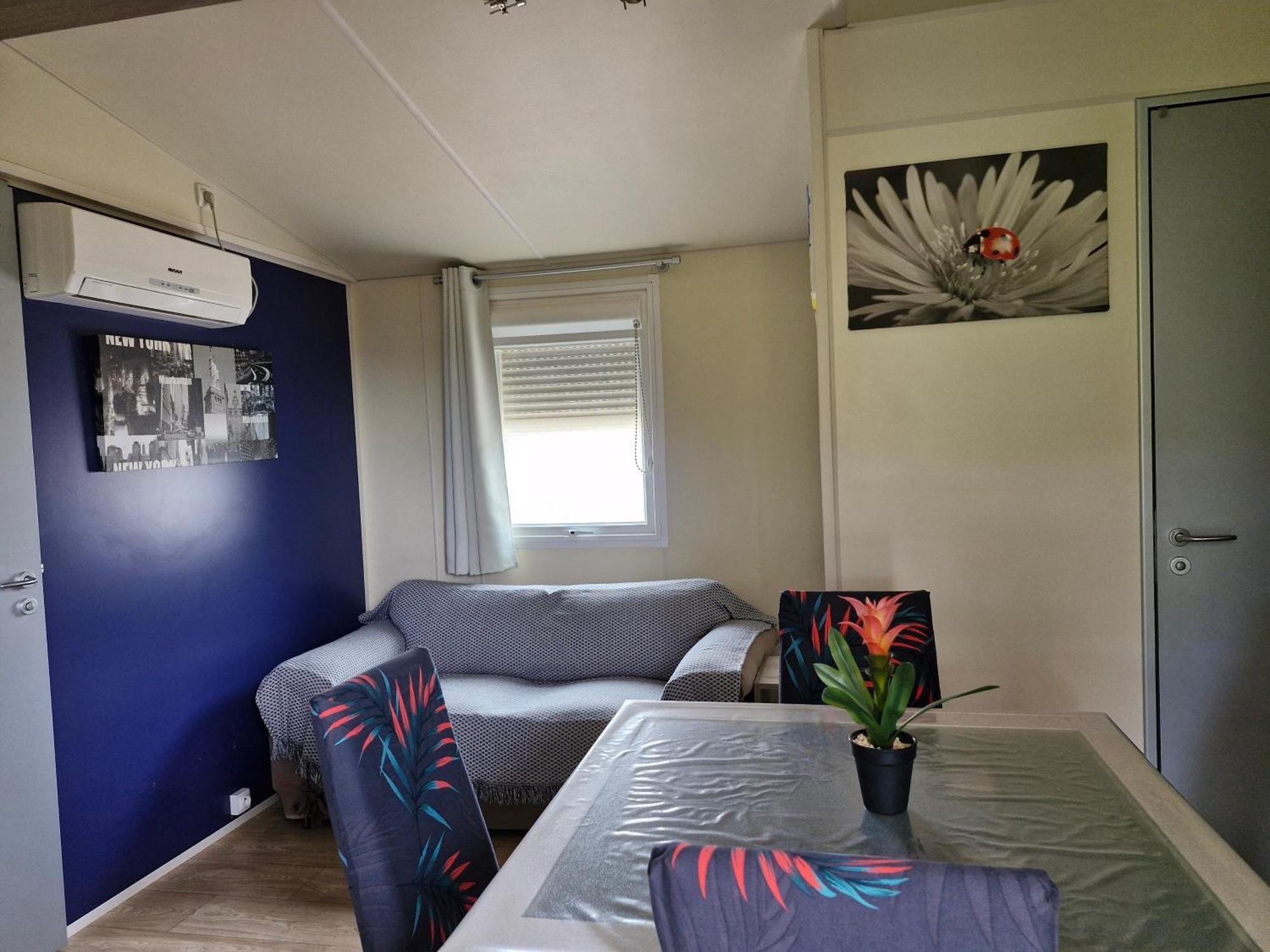 Charmant Mobil-Home Rocbaron Exteriér fotografie